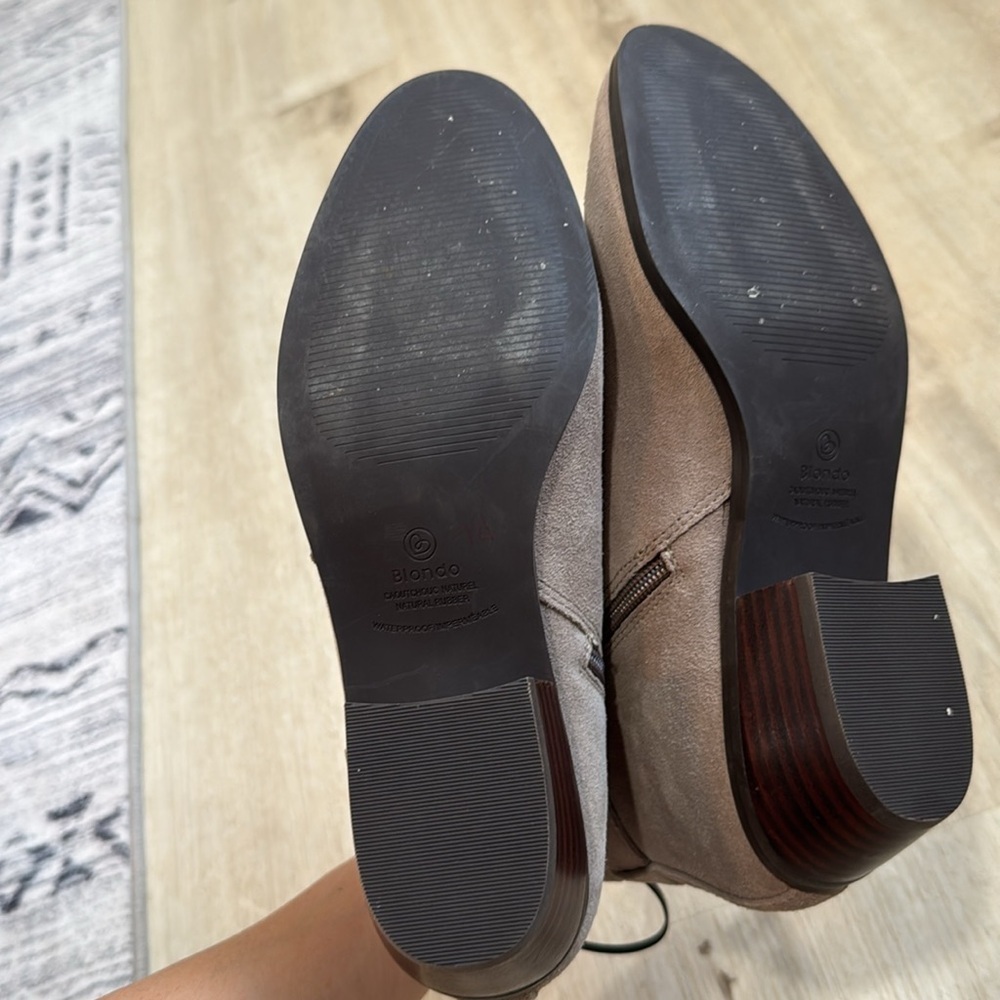 NWOB Blondo Sadie waterproof ankle boots - Picture 8 of 9